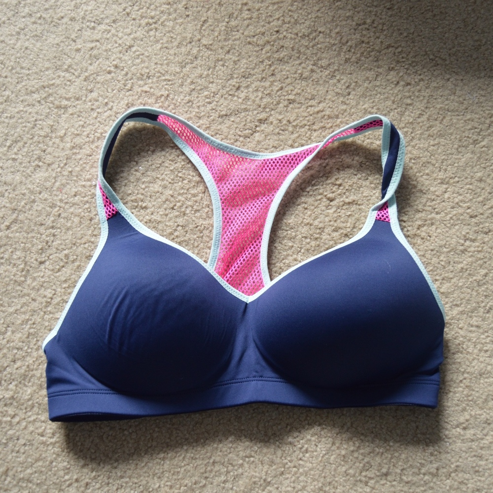 Victoria's Secret PINK Push-Up Yoga Bra